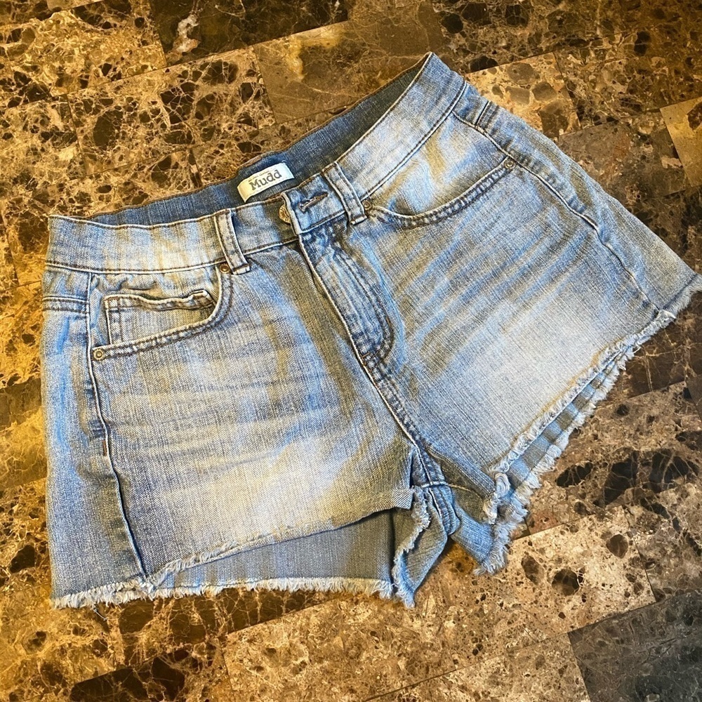 MUDD size 9 jean shorts ** 5 for 20 **